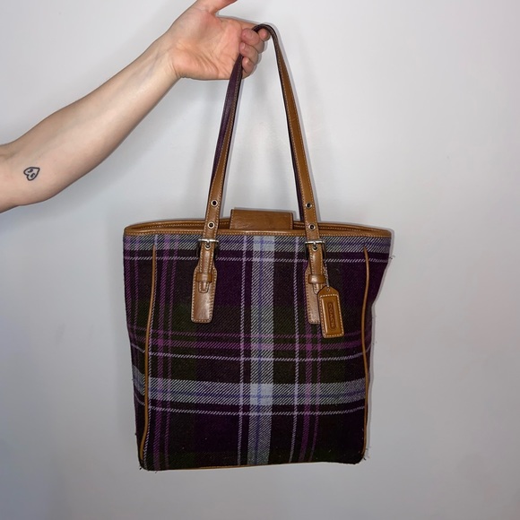Coach Wool Tote Bag 9.75x3.75x10 - Picture 1 of 5